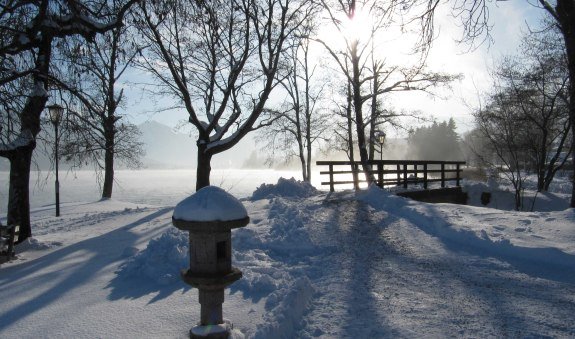 Seepromenade, © im-web.de/ Tourist-Information Bad Wiessee