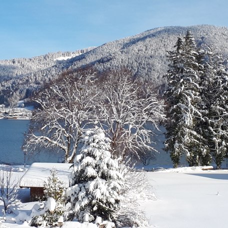 Aussicht im Winter, © Gästehaus Gartenheim am Tegernsee