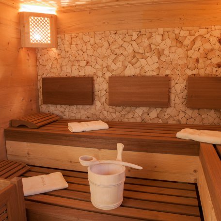 Wellnessbereich mit Sauna, © im-web.de/ Tourist-Information Rottach-Egern