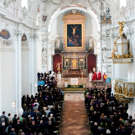 kirche_innen-gottesdienst