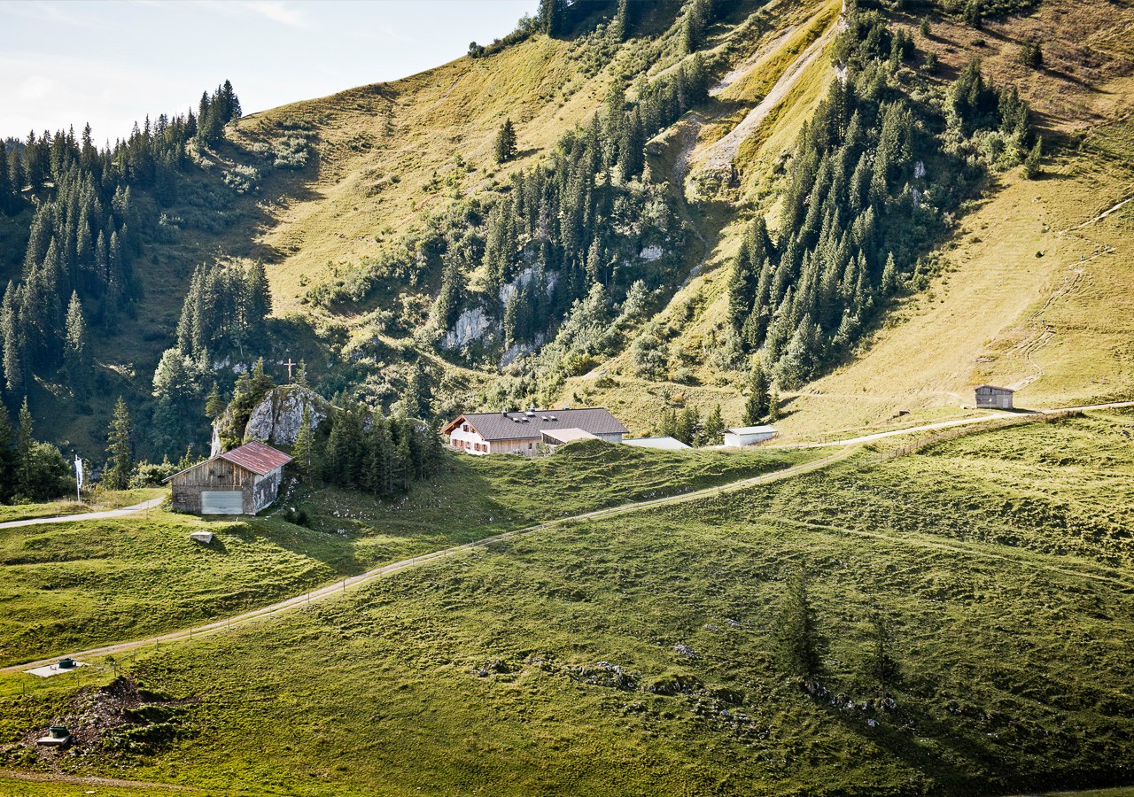 berghotel-altes-wallberghaus-sommer