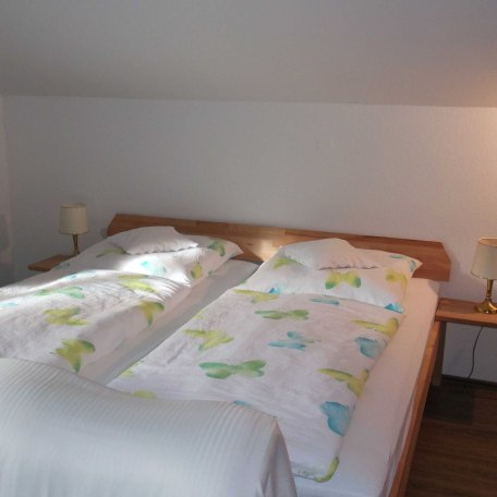 Ferienwohnung Haulle Kreuth am Tegernsee  Schlafzimmer mit Doppelbetten, © im-web.de/ Regionalentwicklung Oberland Kommunalunternehmen