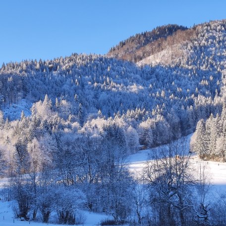 Der Hirschberglift in unmittelbarer Nähe, gerne auch zu Fuß erreichbar, ca. 300 Meter vom Haus entfernt, © im-web.de/ Regionalentwicklung Oberland Kommunalunternehmen