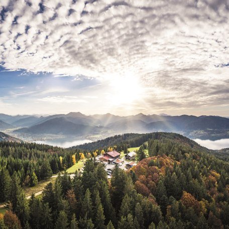 Neureuth im Herbst, © Der Tegernsee, Dietmar Denger