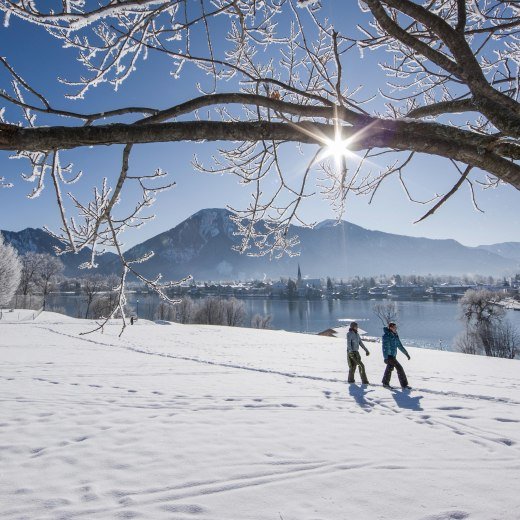 Winterwandern vor dem winterlichen Malerwinkel in Bayern, © Bernd Ritschel