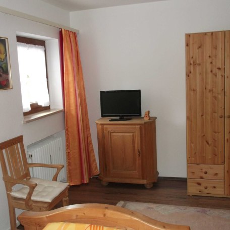 Ferienwohnung Haulle Kreuth am Tegernsee  2. Schlafzimmer, © im-web.de/ Regionalentwicklung Oberland Kommunalunternehmen