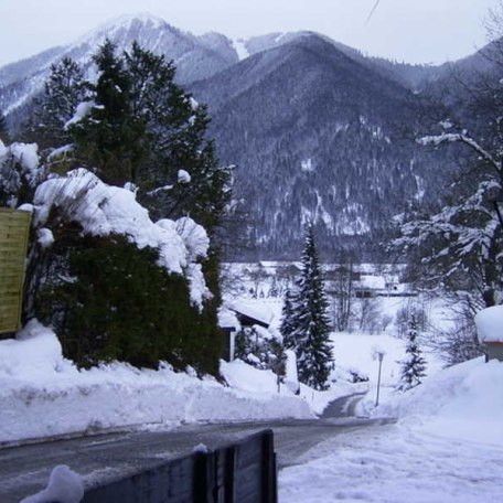 Der Ausblick vom Eingang der FeWo, © im-web.de/ Tourist-Information Kreuth